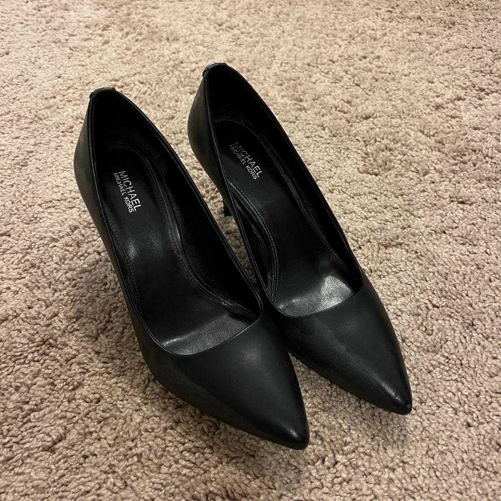 Michael Kors Classic Black Heels